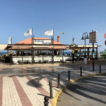 Lovely Apartament Near The Beanch Of Διαμέρισμα